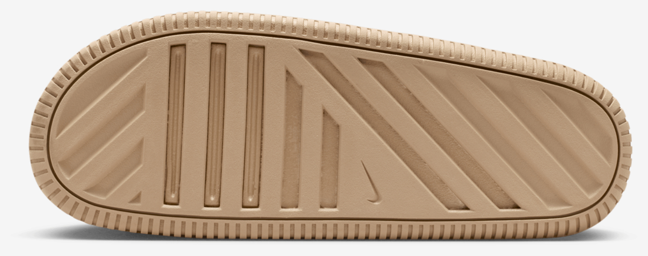Nike Calm Slides 2.0 Image 4 of 6. Tap to open photo gallery.