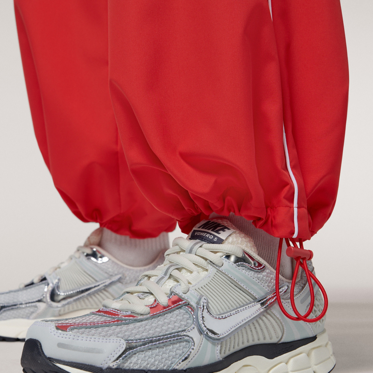 Cozi Broadway Pants Image 4 of 6. Tap to open photo gallery.