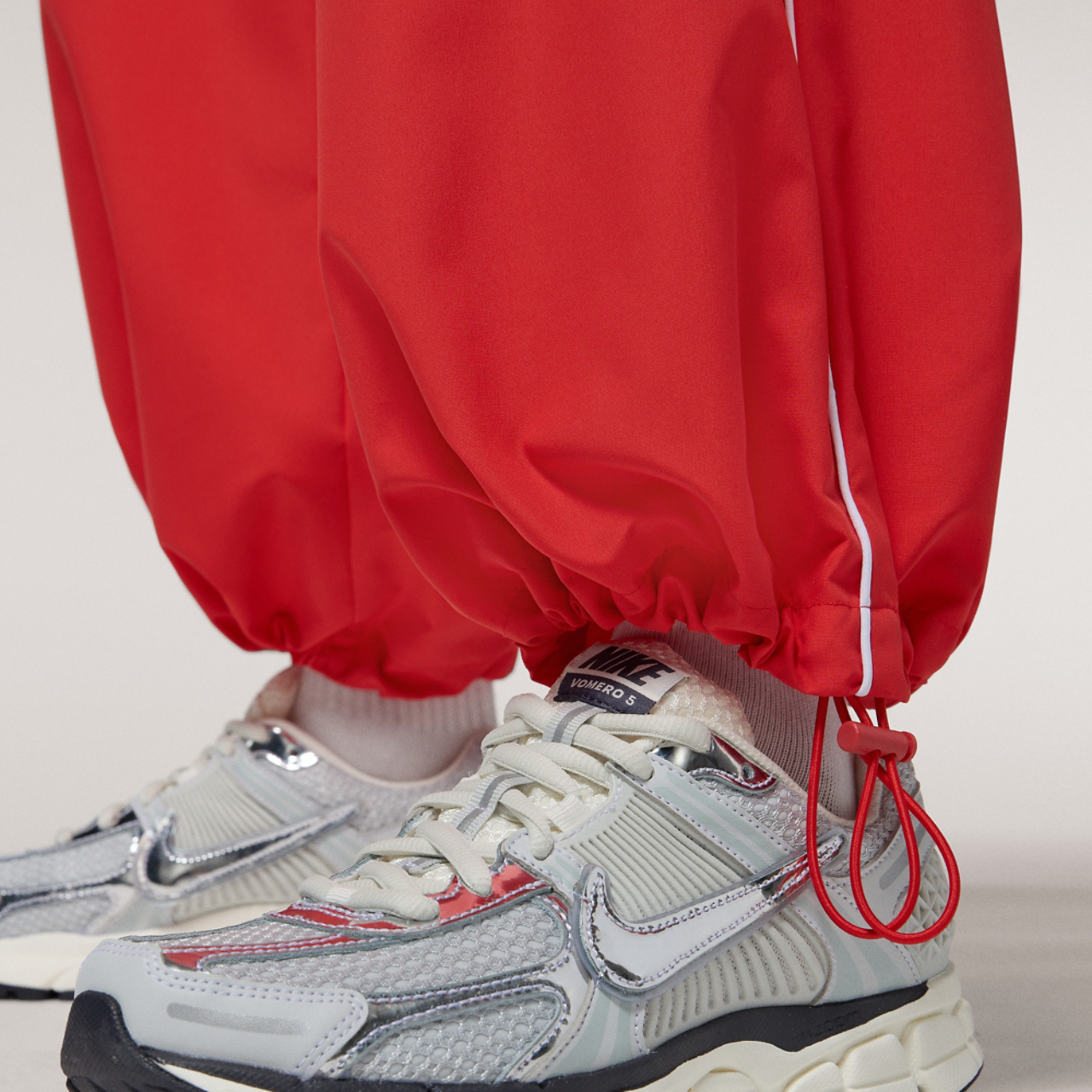 Cozi Broadway Pants Image 4 of 6. Tap to open photo gallery.