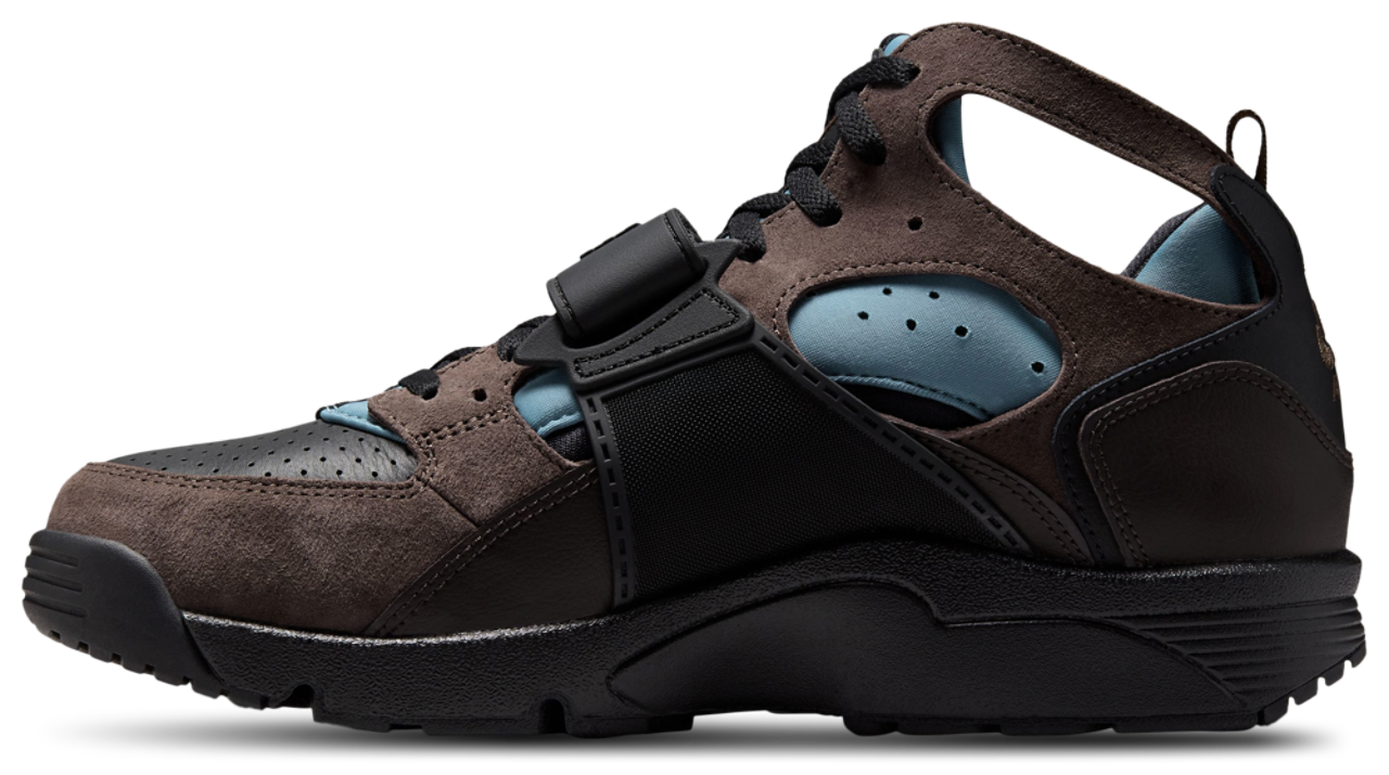 Nike Air Trainer Huarache Image 2 of 5. Tap to open photo gallery.