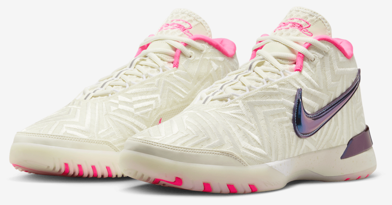 Nike LBJ Nxxt Genisus Image 6 of 8. Tap to open photo gallery.