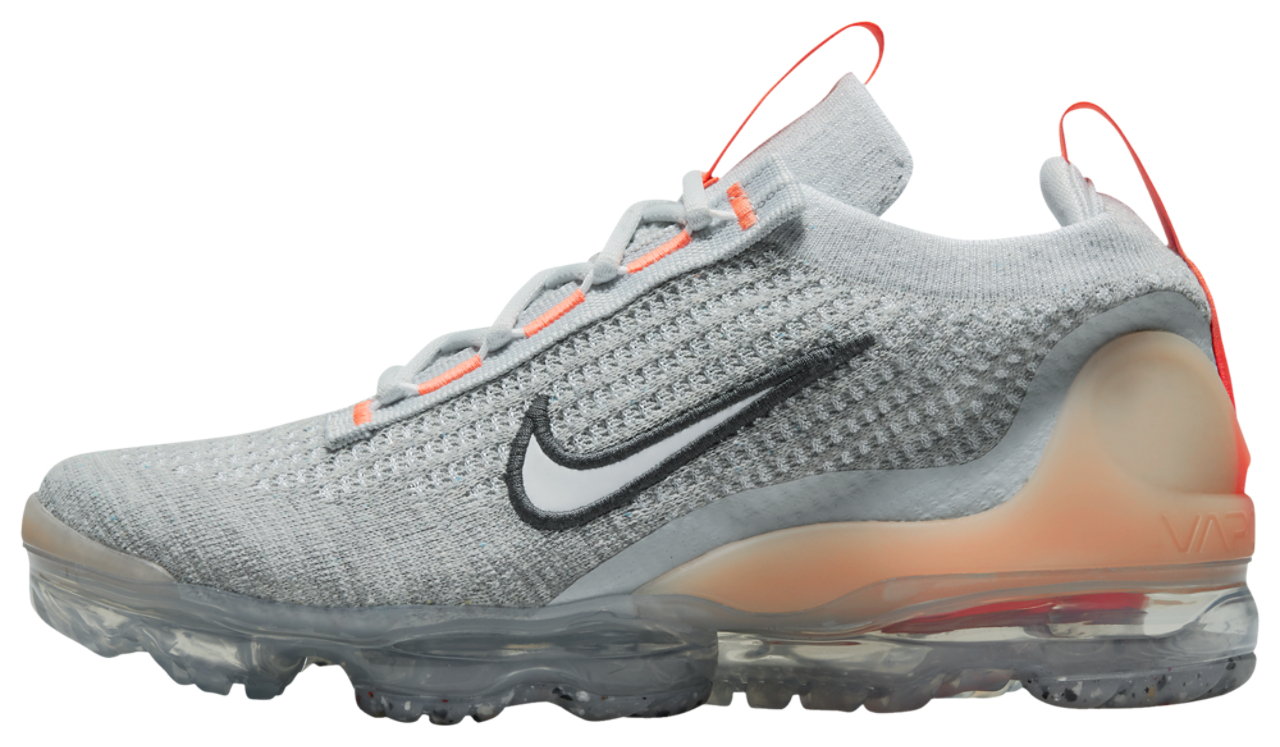 Nike Air Vapormax 2021 Image 2 of 5. Tap to open photo gallery.