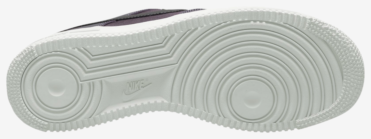 Nike Air Force 1 Low '07 LV8 Image 4 of 4. Tap to open photo gallery.