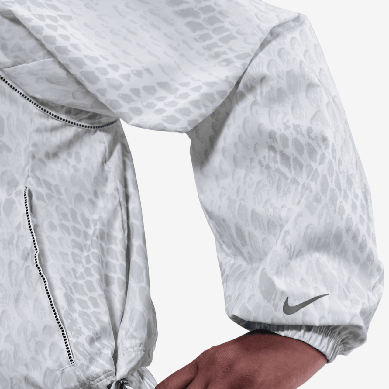 Nike Kobe Light Weight Woven Jacket Image 4 of 6. Tap to open photo gallery.