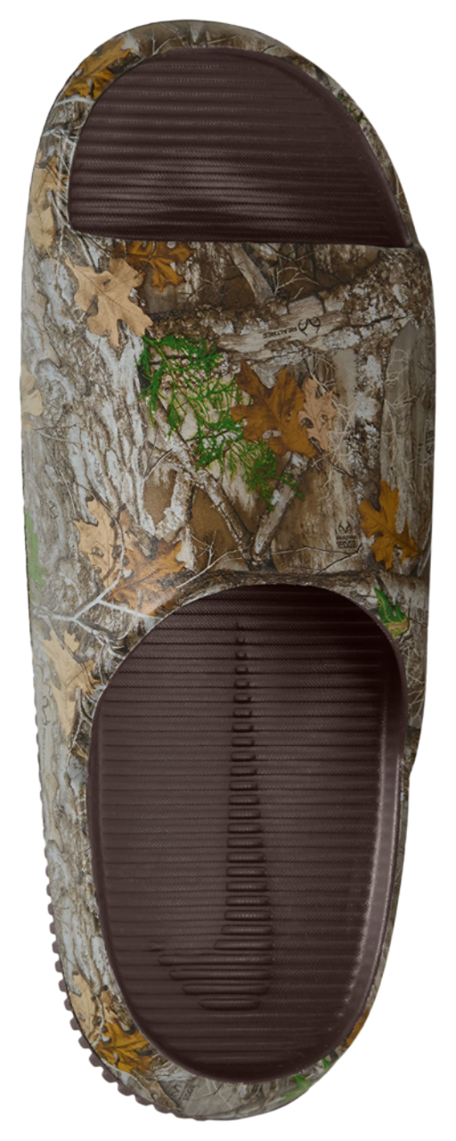 Nike RealTree Calm Slides Image 3 of 4. Tap to open photo gallery.