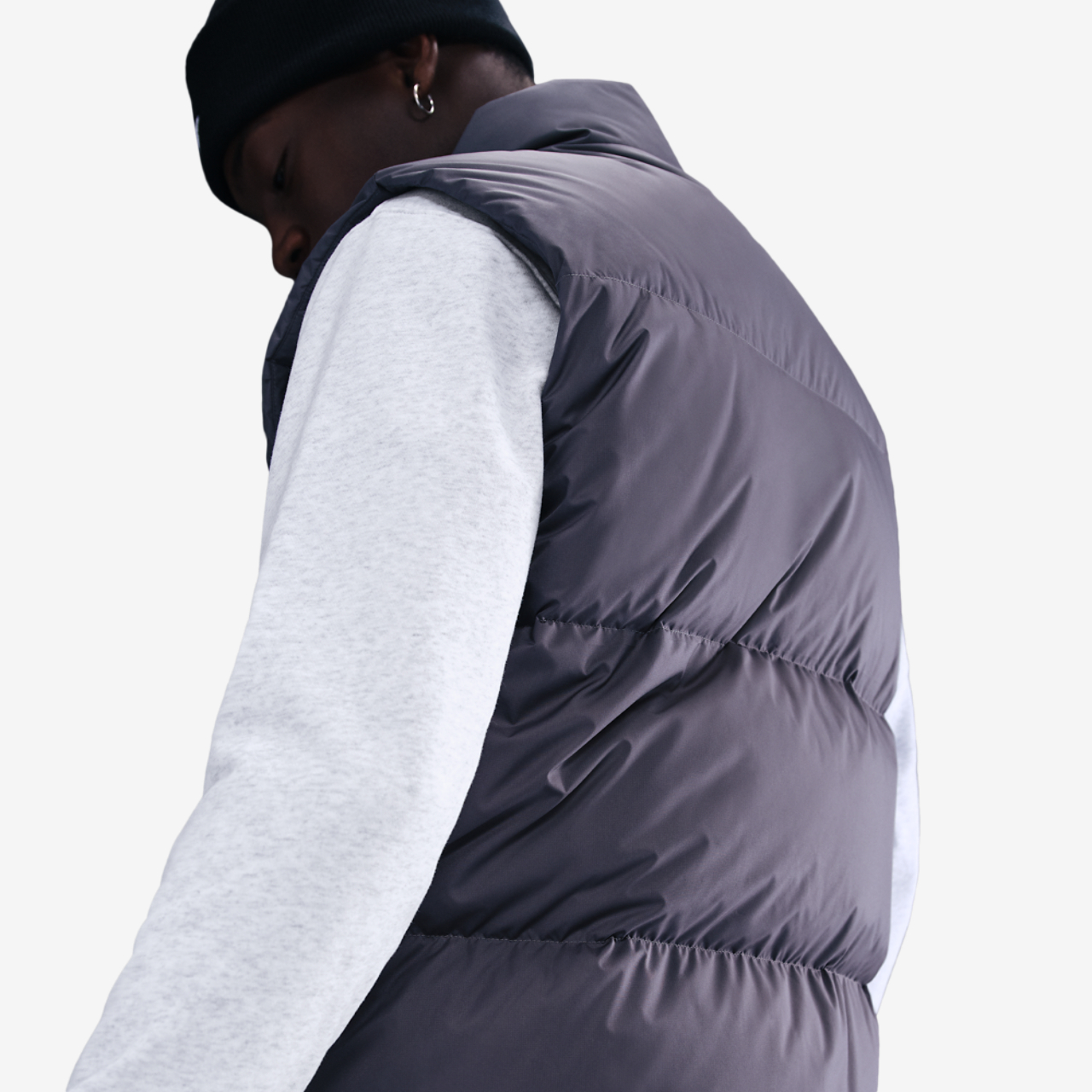 Nike Club Puffer Vest 550 Image 2 of 4. Tap to open photo gallery.
