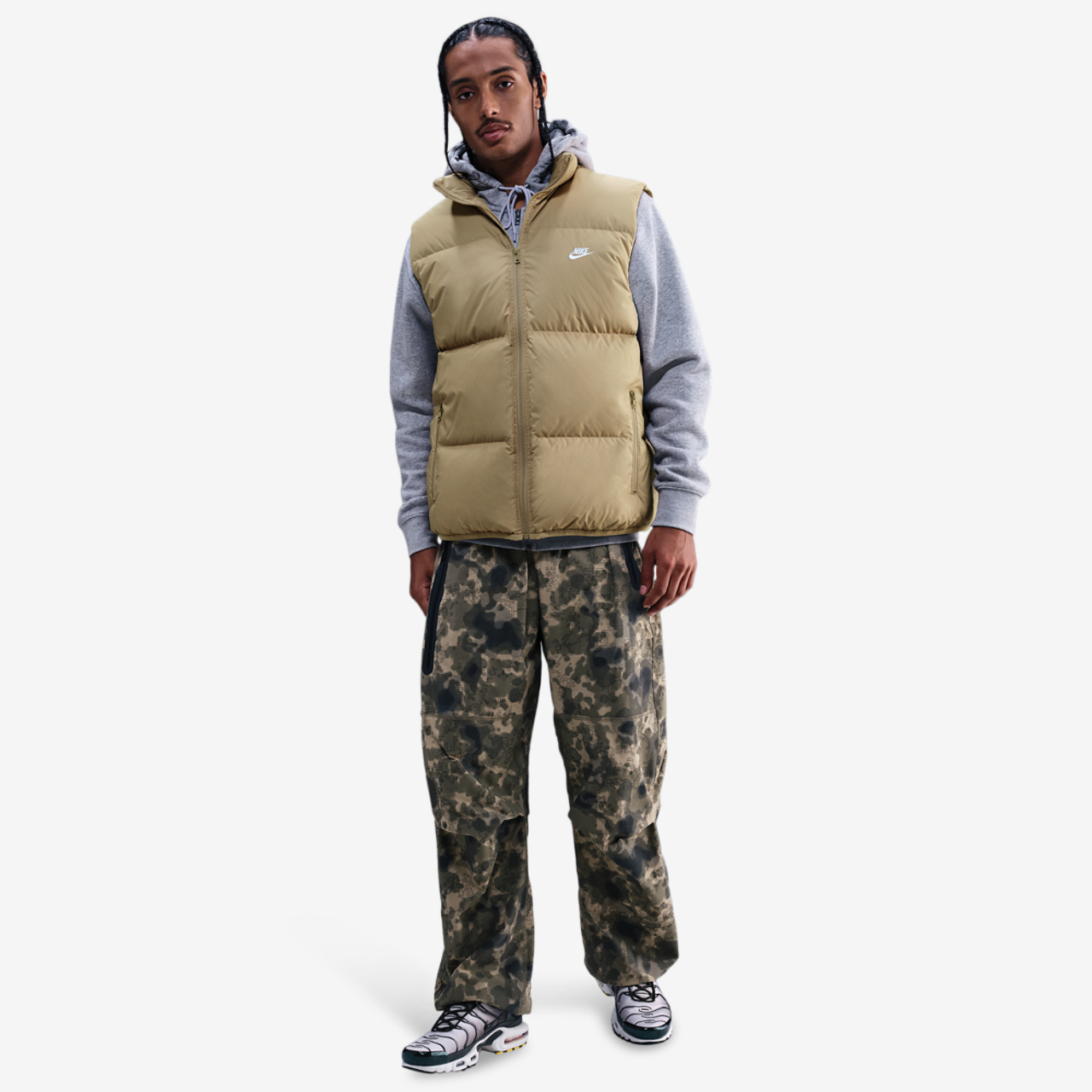 Nike Club Puffer Vest 550 Image 3 of 4. Tap to open photo gallery.