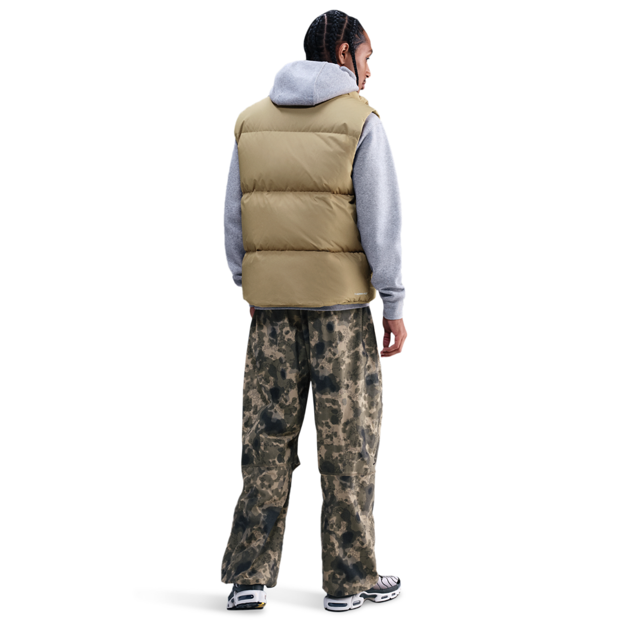 Nike Club Puffer Vest 550 Image 4 of 4. Tap to open photo gallery.