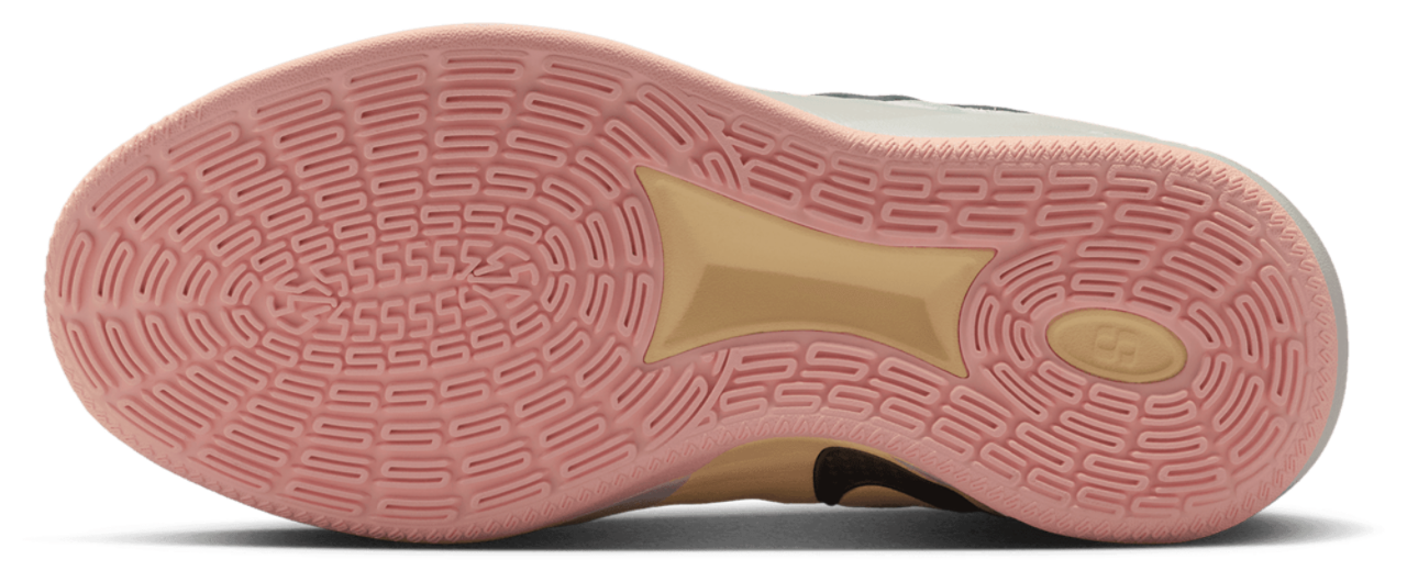 Nike Sabrina 3 Image 5 of 8. Tap to open photo gallery.