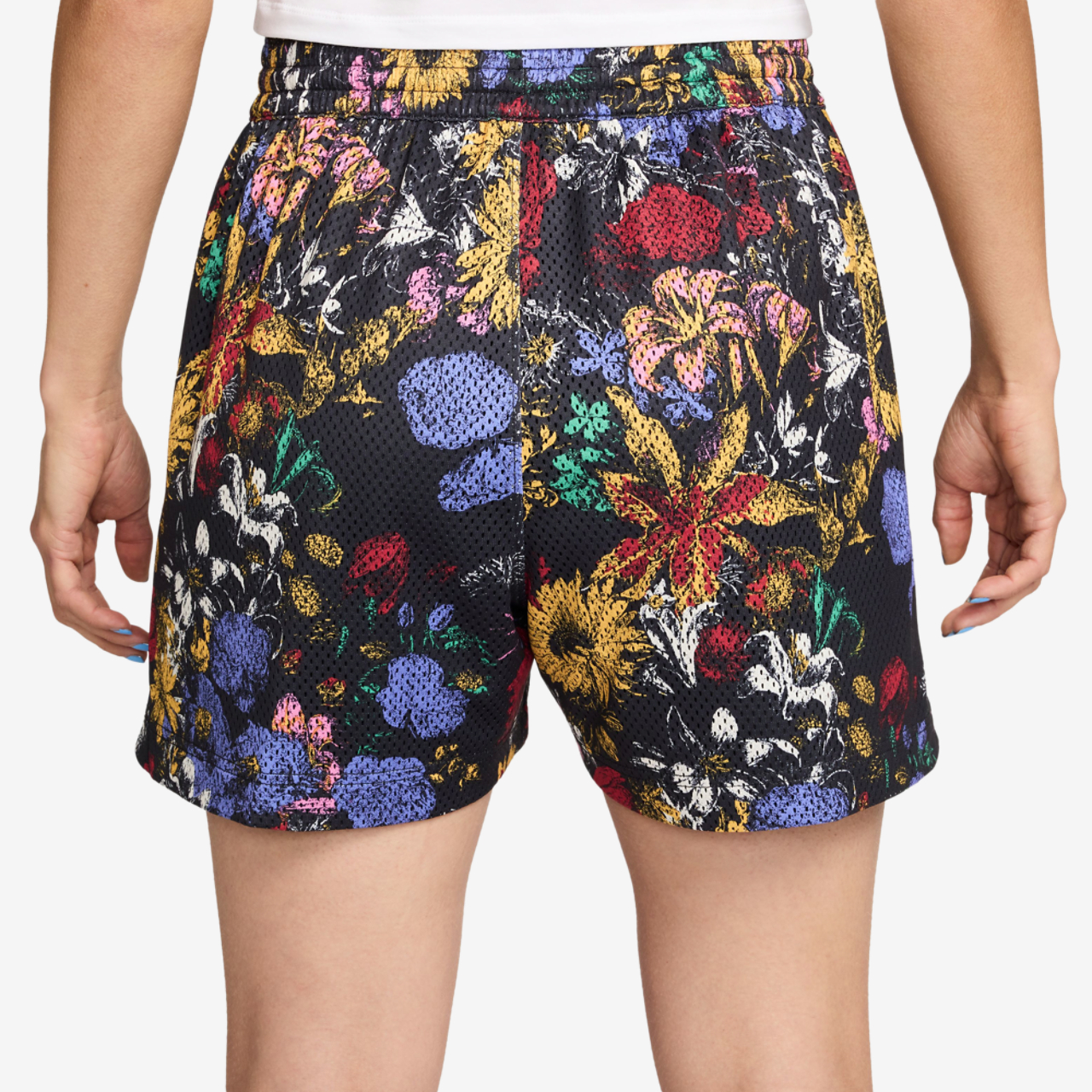 Nike Dri-FIT Essential Seasonal 4" AOP Shorts Image 2 of 4. Tap to open photo gallery.