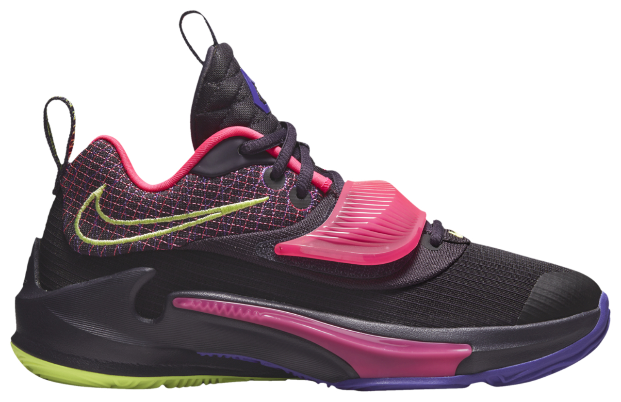 Nike Freak 3 Image 1 of 5. Tap to open photo gallery.