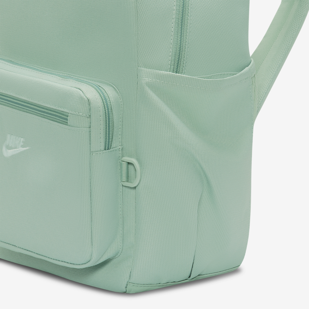 Nike Heritage Eugene Backpack 2.0 Image 7 of 8. Tap to open photo gallery.