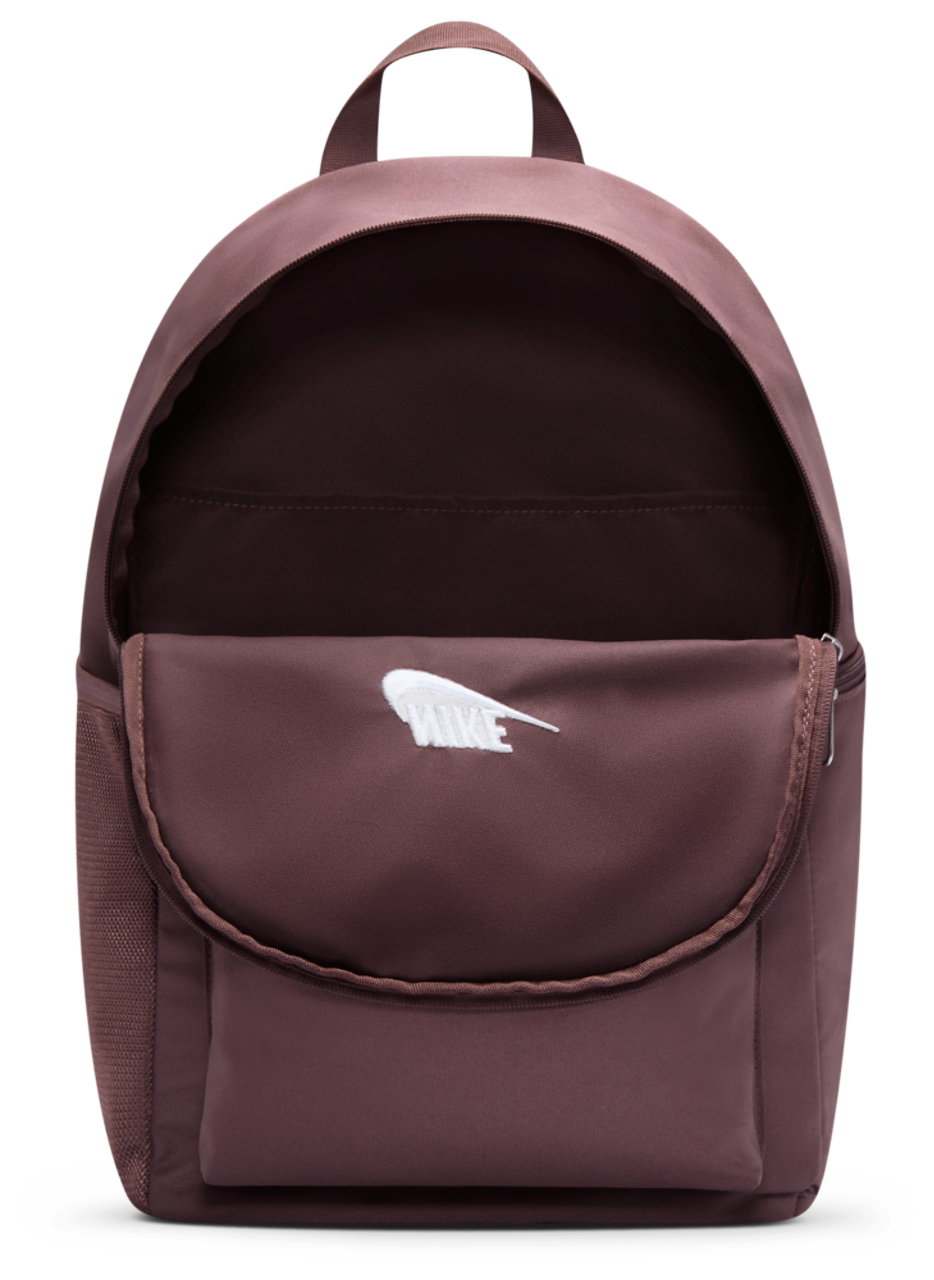 Nike Heritage Backpack 2.0 Image 4 of 7. Tap to open photo gallery.