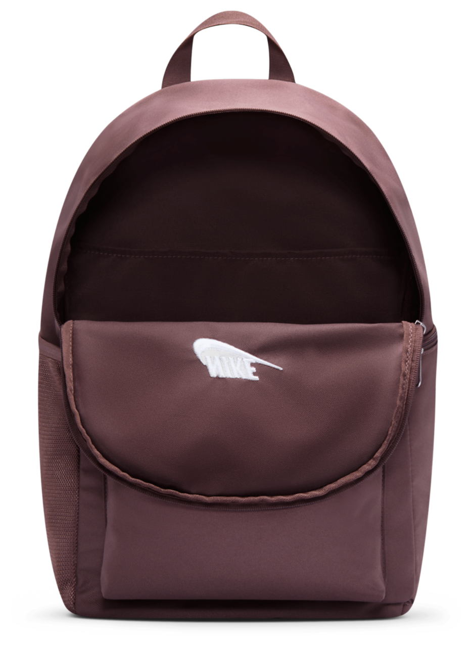 Nike Heritage Backpack 2.0 Image 4 of 7. Tap to open photo gallery.