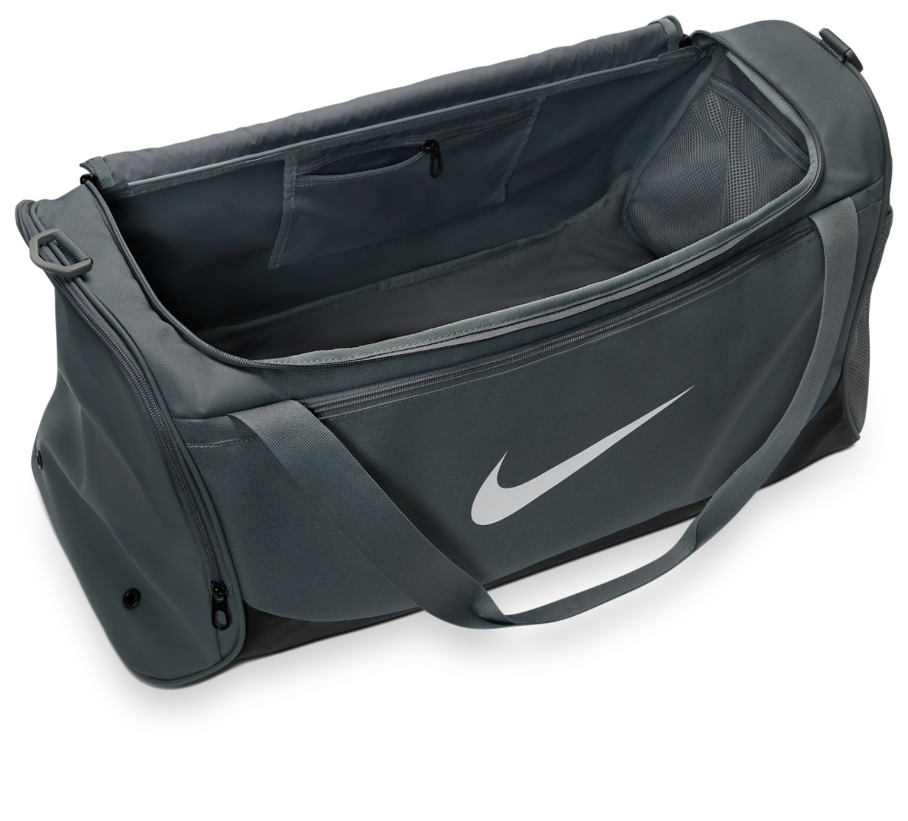 Nike Brasilia Medium Duffel X Image 4 of 8. Tap to open photo gallery.