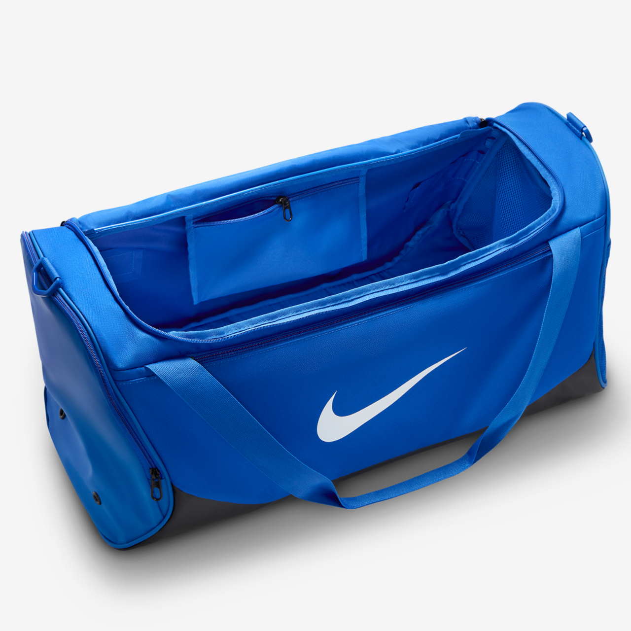 Nike Brasilia Medium Duffel X Image 4 of 8. Tap to open photo gallery.
