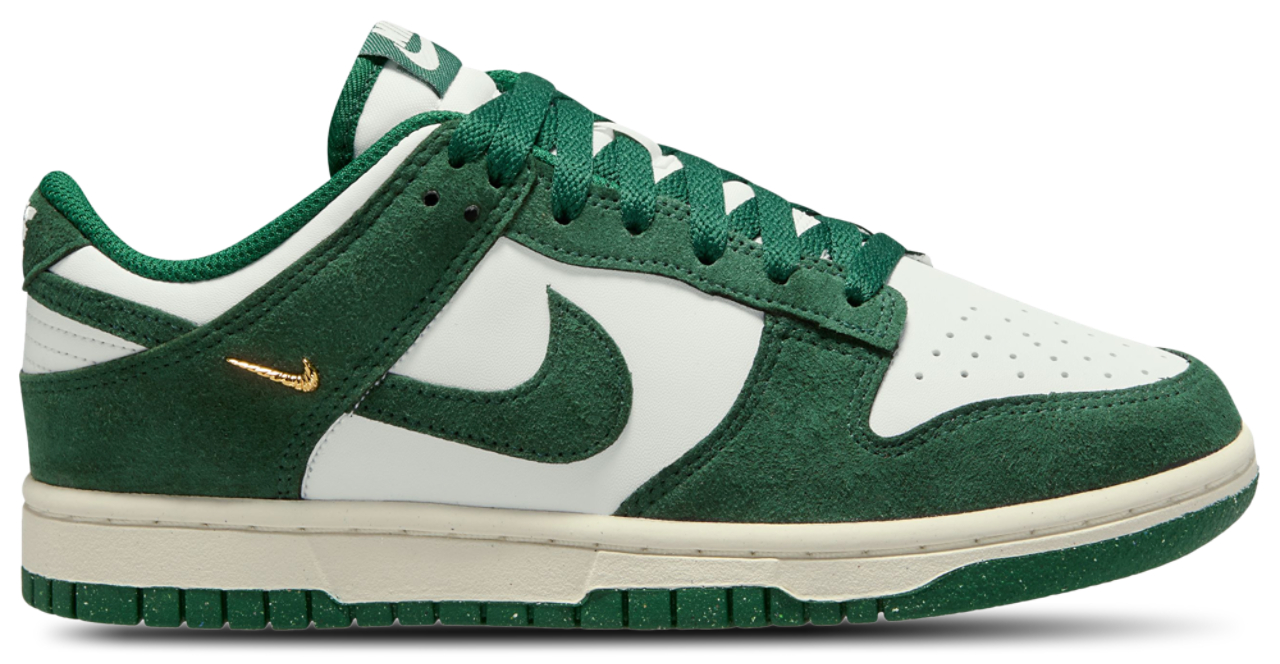 Nike Dunk Low Image 1 of 4. Tap to open photo gallery.
