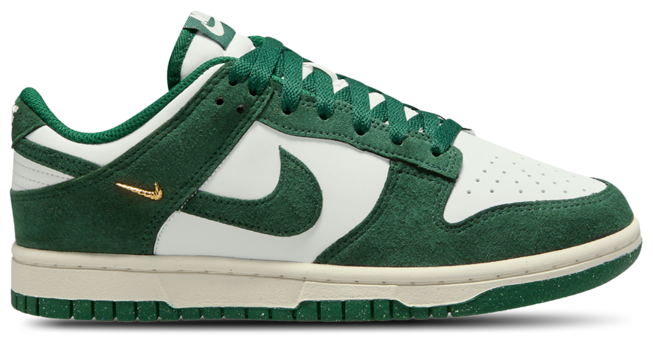 Nike Dunk Low Image 1 of 4. Tap to open photo gallery.