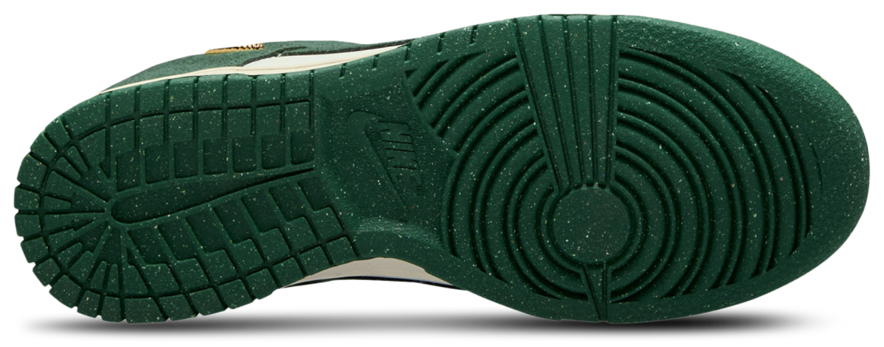 Nike Dunk Low Image 4 of 4. Tap to open photo gallery.