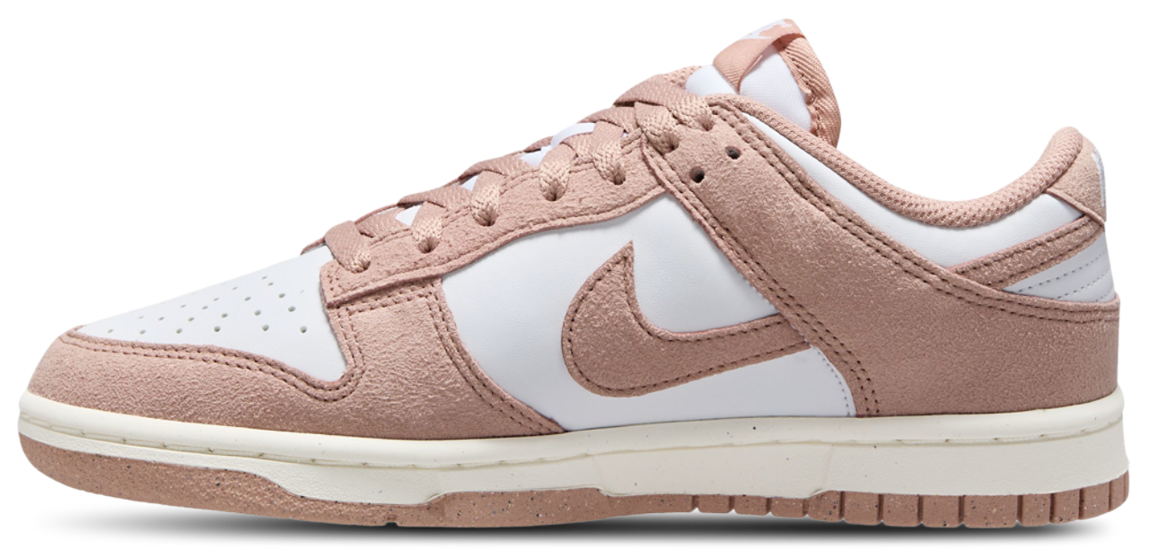 Nike Dunk Low Image 2 of 4. Tap to open photo gallery.