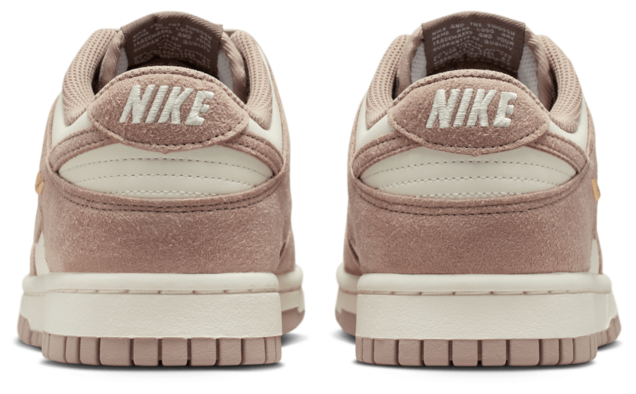 Nike Dunk Low Image 3 of 5. Tap to open photo gallery.