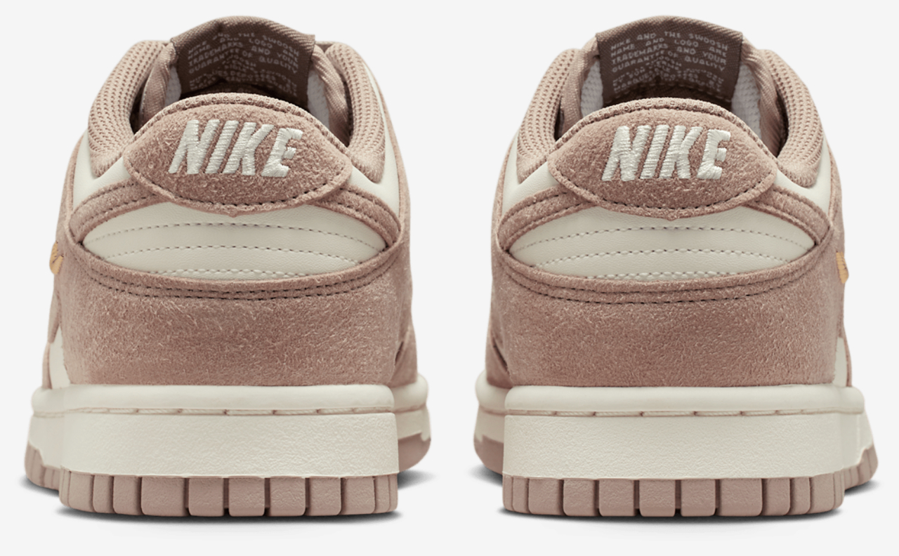 Nike Dunk Low Image 3 of 5. Tap to open photo gallery.