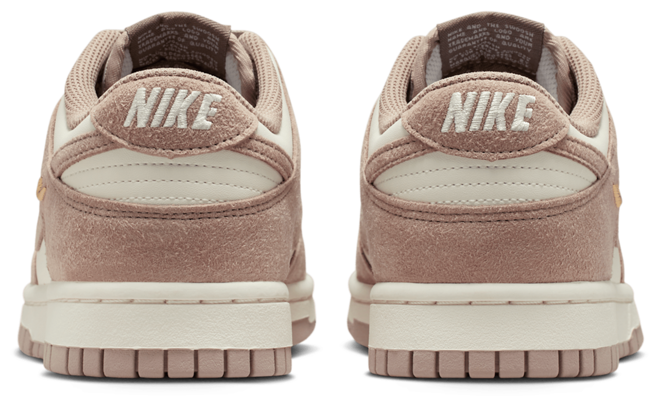 Nike Dunk Low Image 3 of 5. Tap to open photo gallery.