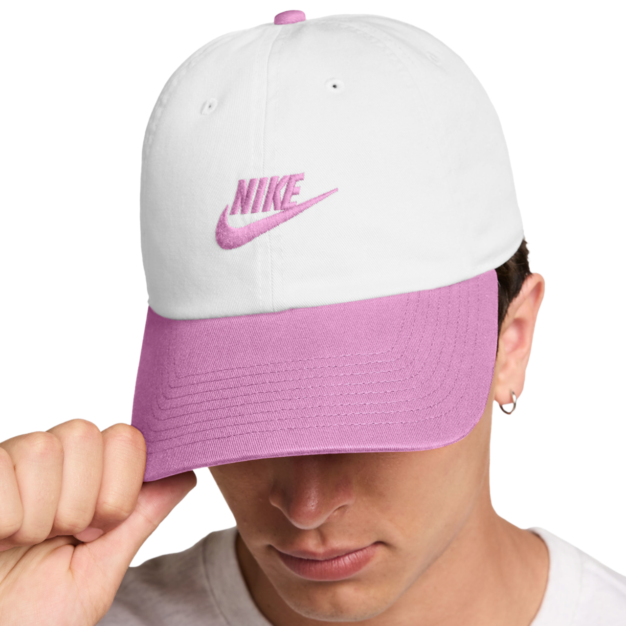 Nike Club H86 Adjustable Cap Image 4 of 6. Tap to open photo gallery.