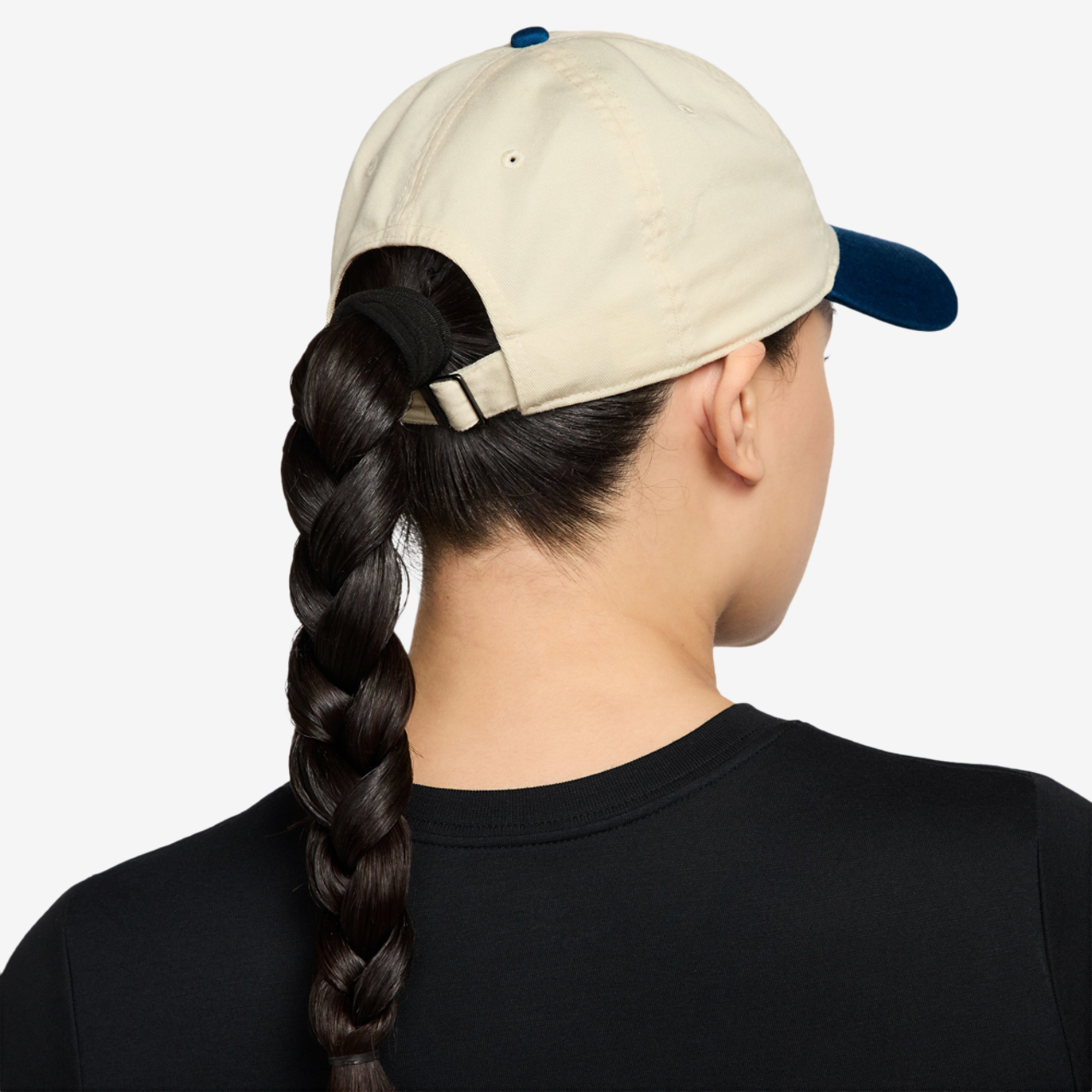 Nike Club H86 Adjustable Cap Image 2 of 6. Tap to open photo gallery.