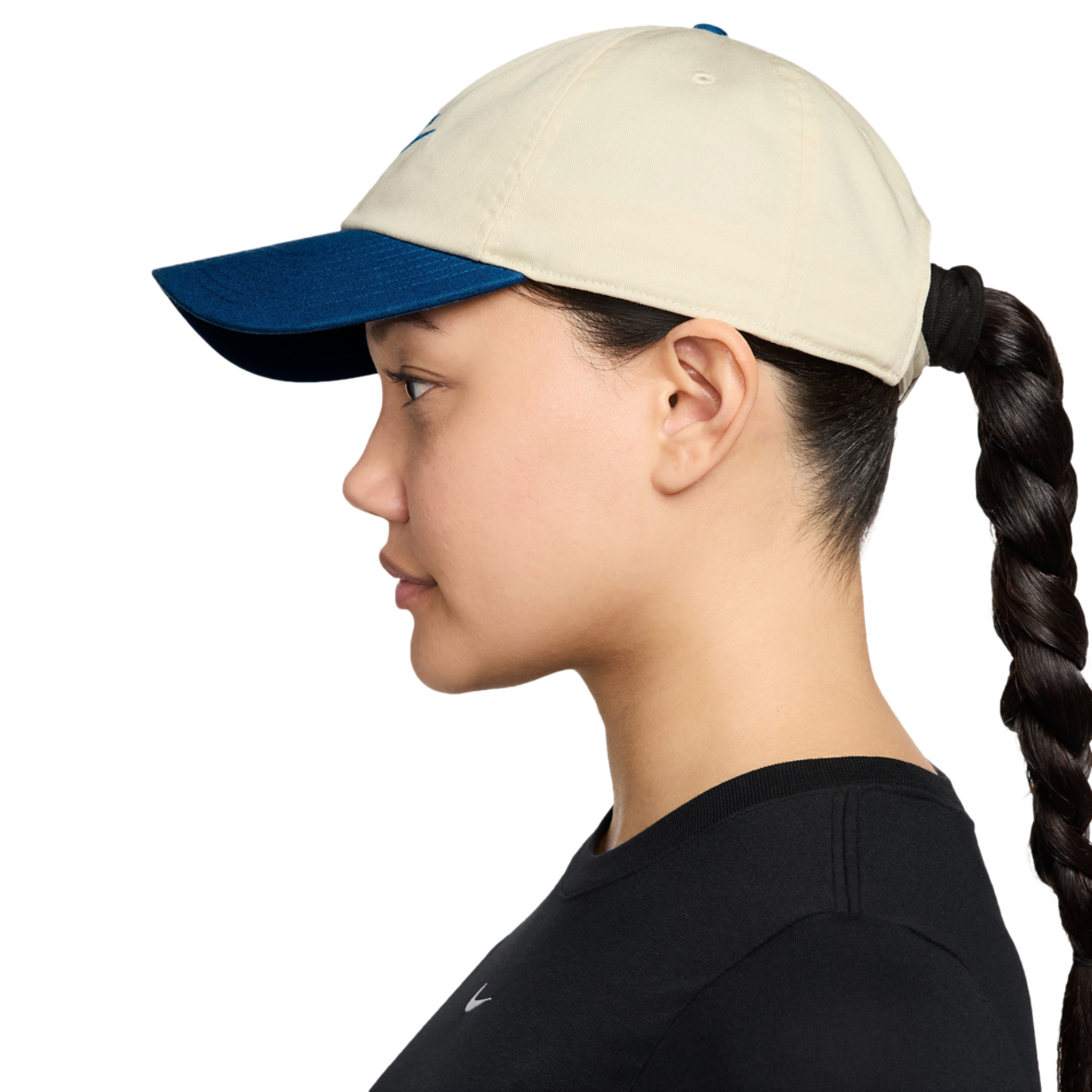 Nike Club H86 Adjustable Cap Image 3 of 6. Tap to open photo gallery.