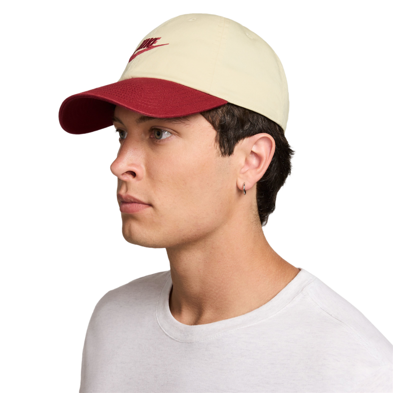 Nike Club H86 Adjustable Cap Image 3 of 6. Tap to open photo gallery.