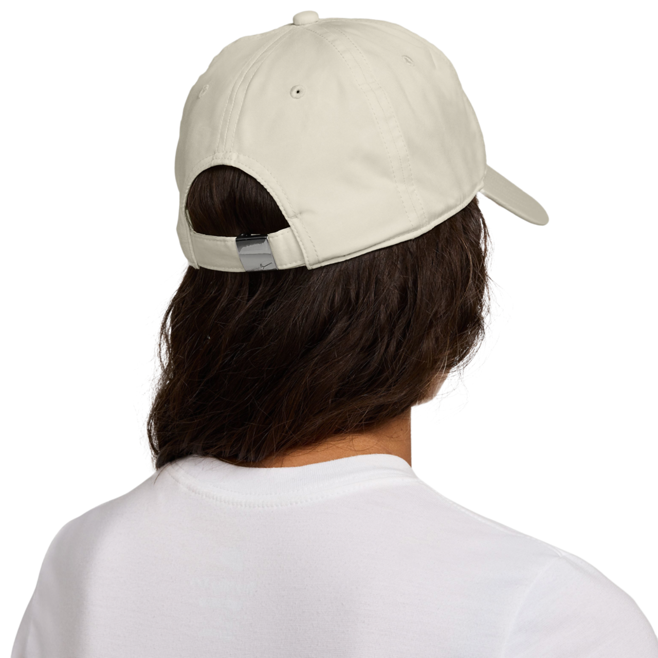 Nike Dri-FIT Club Cap Image 2 of 6. Tap to open photo gallery.