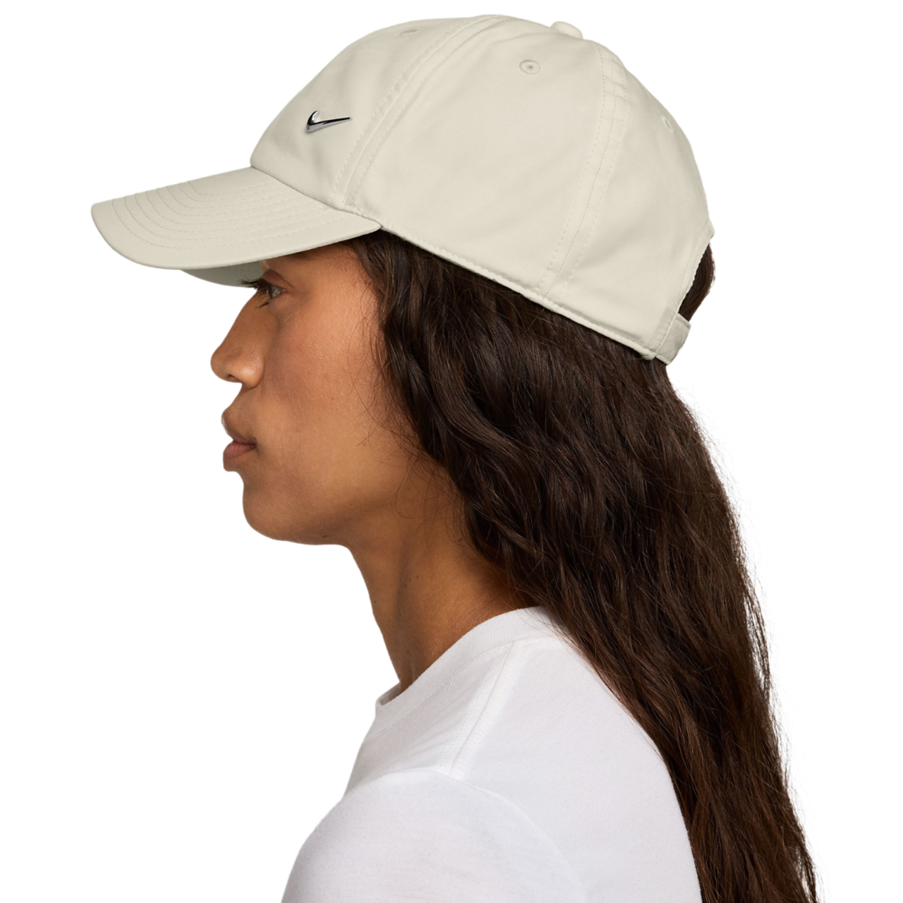 Nike Dri-FIT Club Cap Image 3 of 6. Tap to open photo gallery.