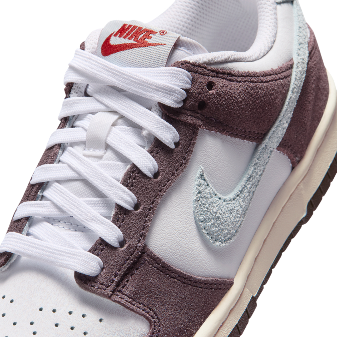 Nike Dunk Low SE 1 Image 7 of 8. Tap to open photo gallery.