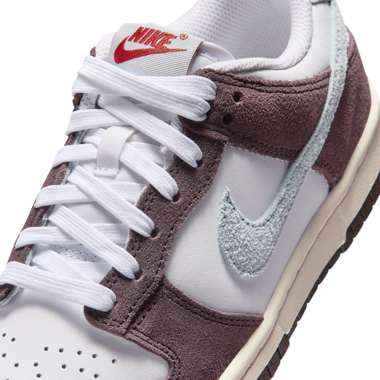 Nike Dunk Low SE 1 Image 7 of 8. Tap to open photo gallery.