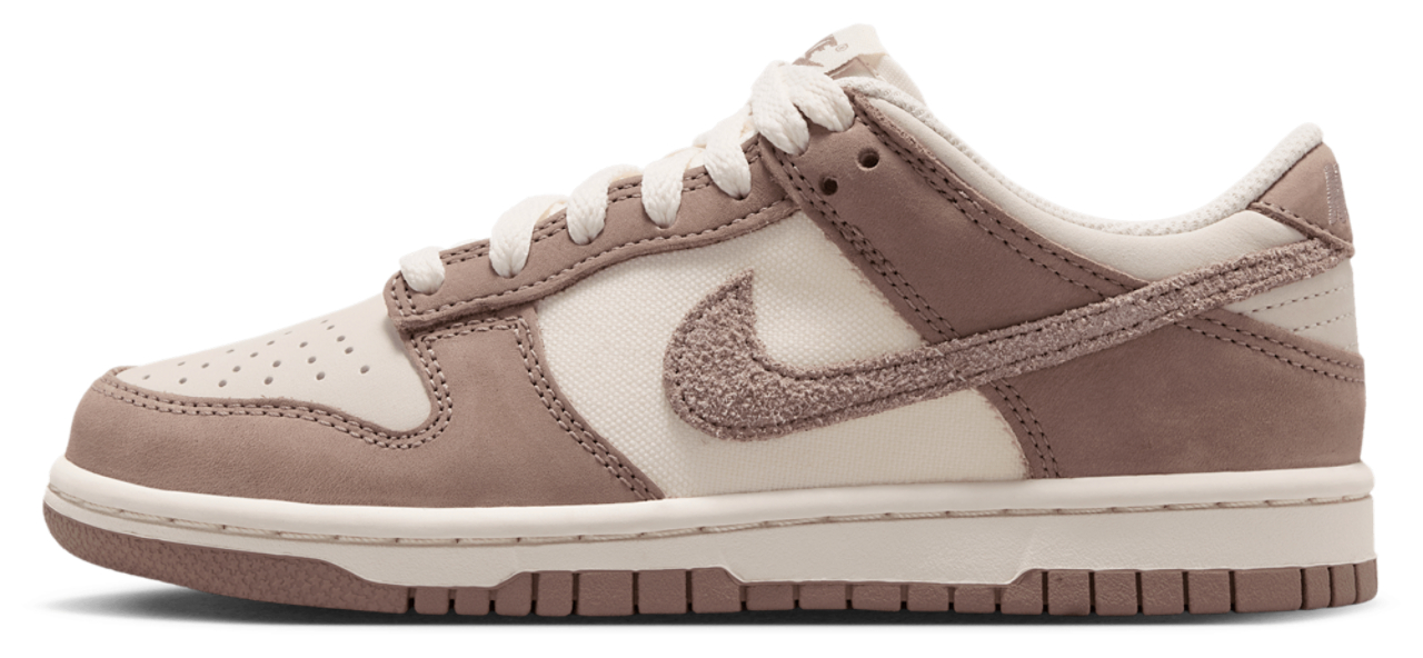 Nike Dunk Low SE 3 Image 2 of 5. Tap to open photo gallery.