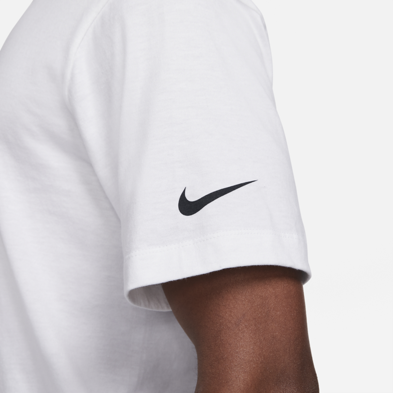 Nike Ray Core HBR T-Shirt Image 4 of 4. Tap to open photo gallery.