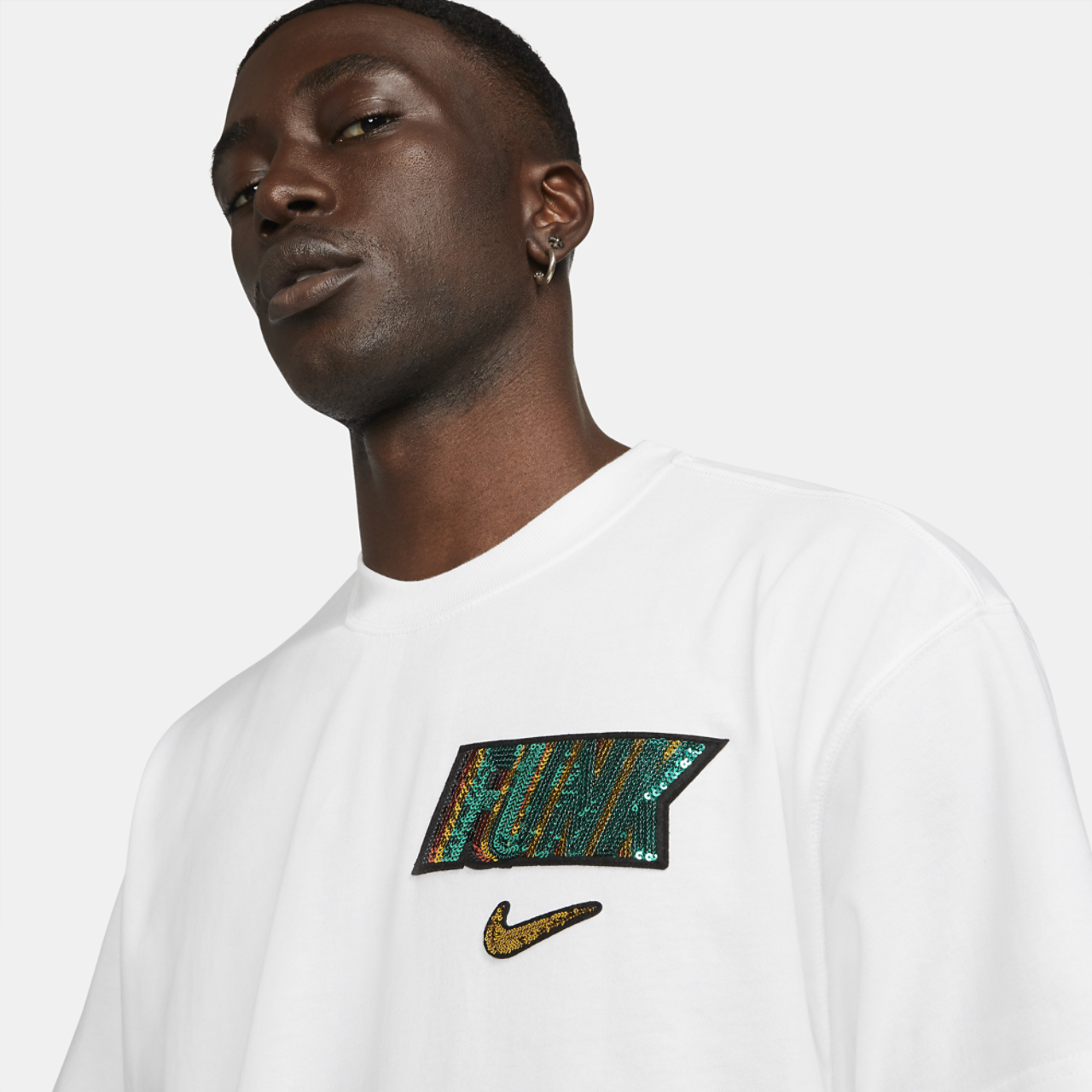 Nike Ray ELV 90 T-Shirt Image 3 of 3. Tap to open photo gallery.