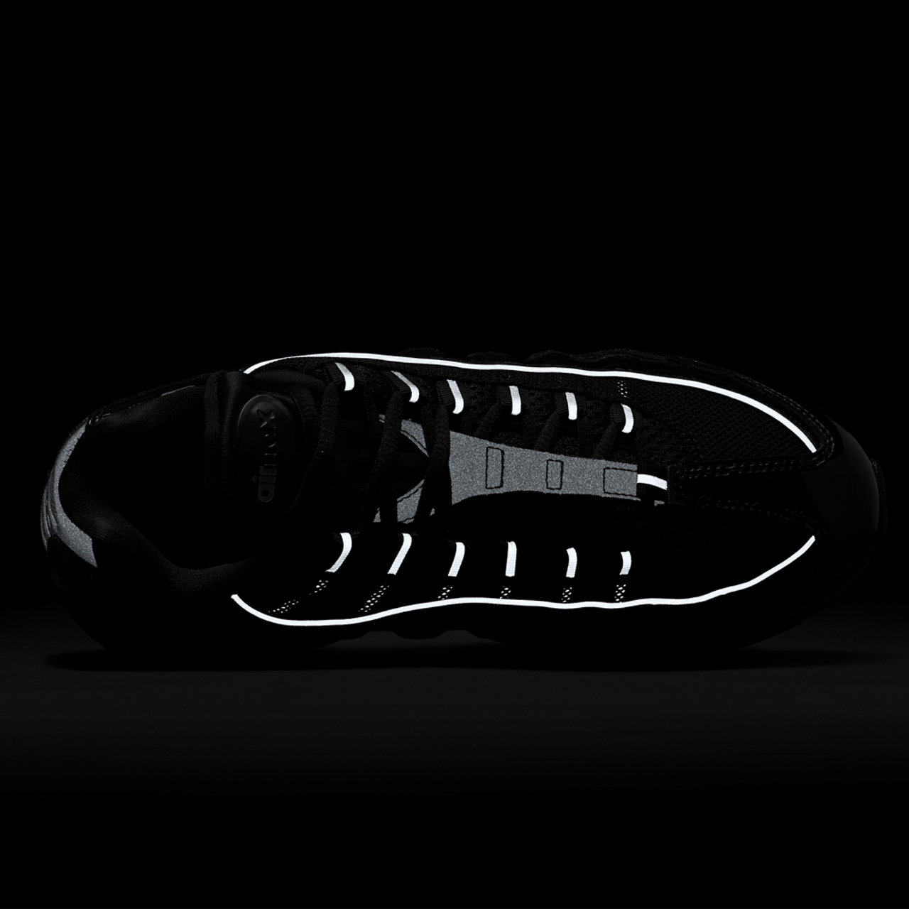 Nike Air Max 95 Big Bubble Image 6 of 6. Tap to open photo gallery.