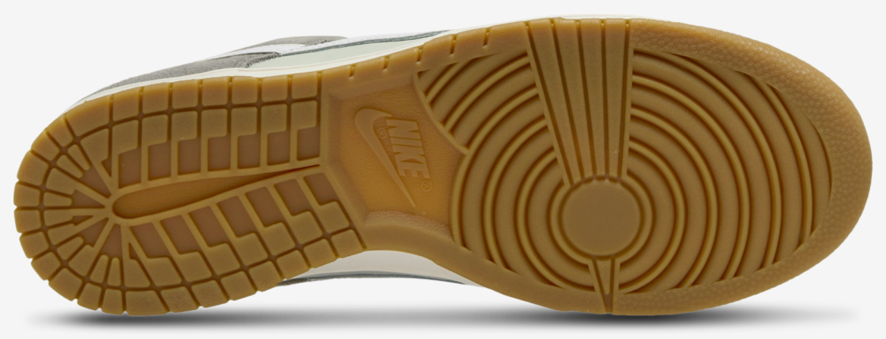 Nike Dunk Low Retro SE Essentials Plus 2 Image 4 of 4. Tap to open photo gallery.