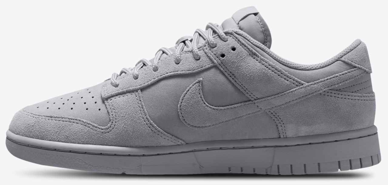 Nike Dunk Low Retro Se Nubuck Image 2 of 4. Tap to open photo gallery.