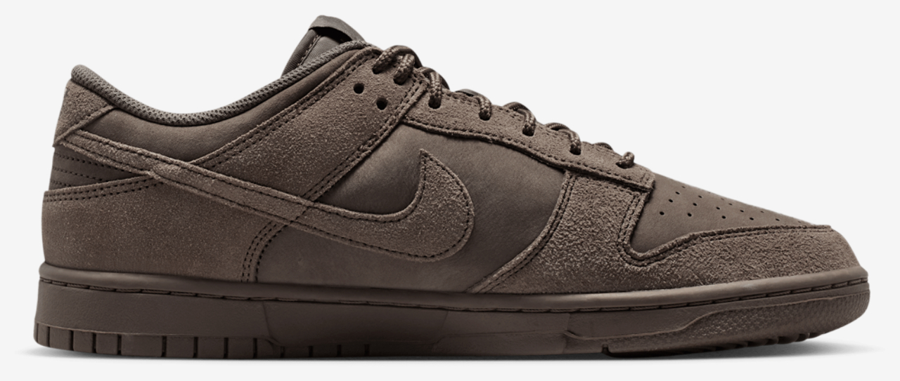 Nike Dunk Low Retro Se Nubuck Image 1 of 8. Tap to open photo gallery.