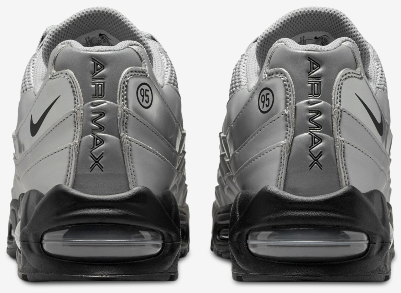 Nike Air Max 95 OG Dimension Image 3 of 5. Tap to open photo gallery.