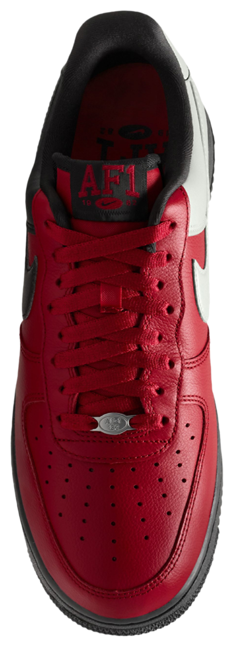 Nike Air Force 1 '07 LV8 Image 3 of 4. Tap to open photo gallery.