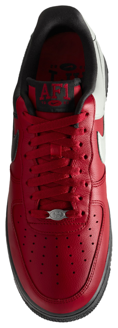 Nike Air Force 1 '07 LV8 Image 3 of 4. Tap to open photo gallery.