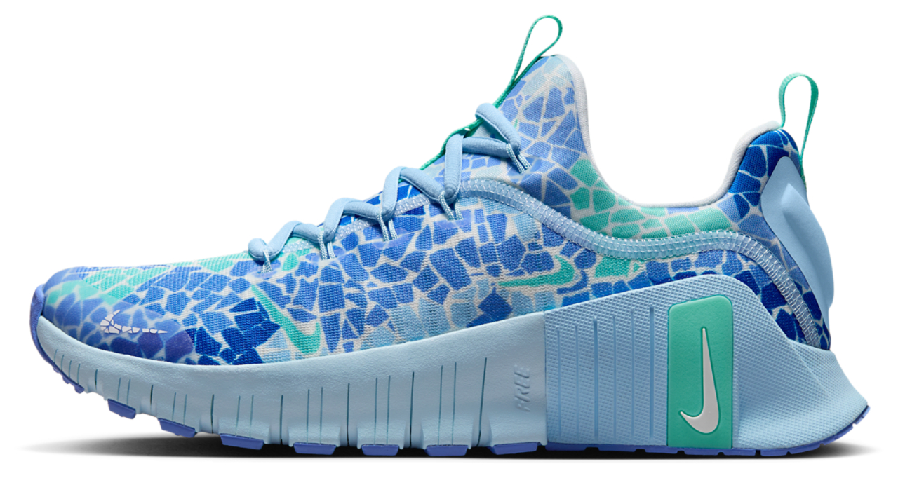 Nike Free Metcon 6 AMP Image 2 of 8. Tap to open photo gallery.