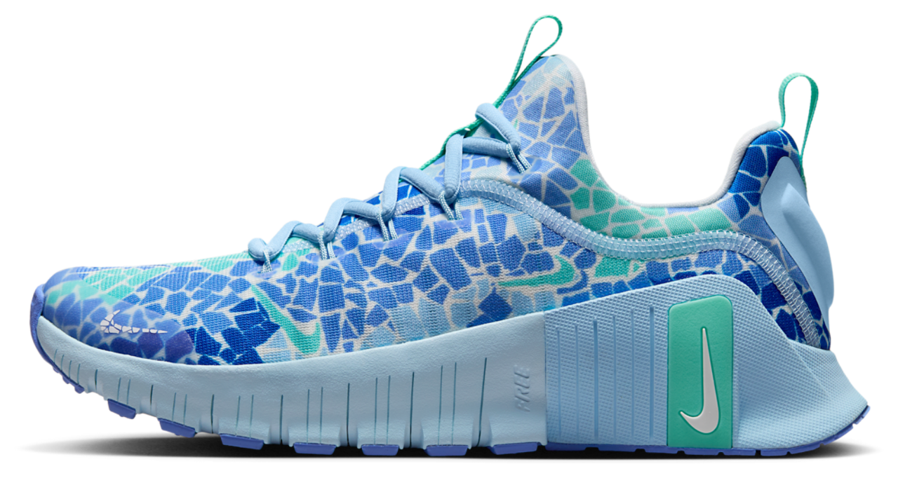 Nike Free Metcon 6 AMP Image 2 of 8. Tap to open photo gallery.