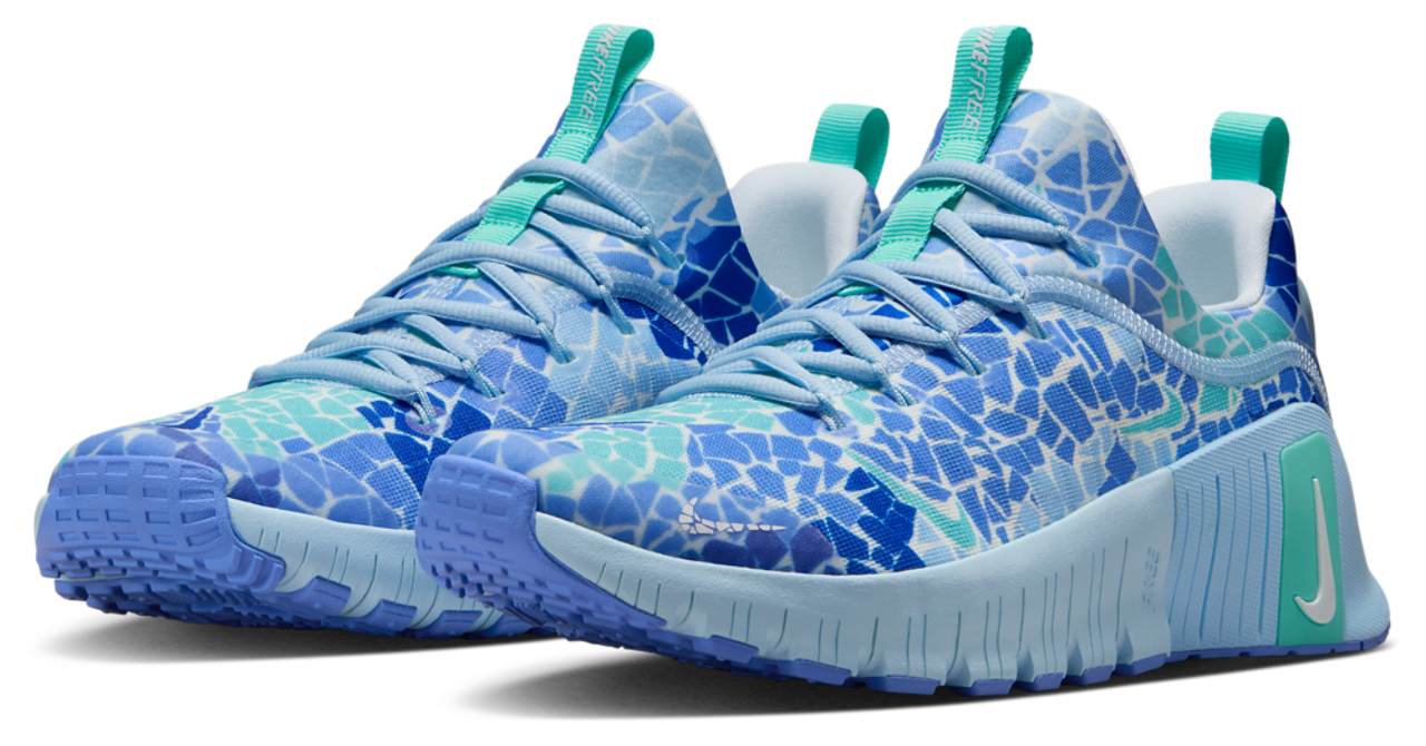 Nike Free Metcon 6 AMP Image 6 of 8. Tap to open photo gallery.