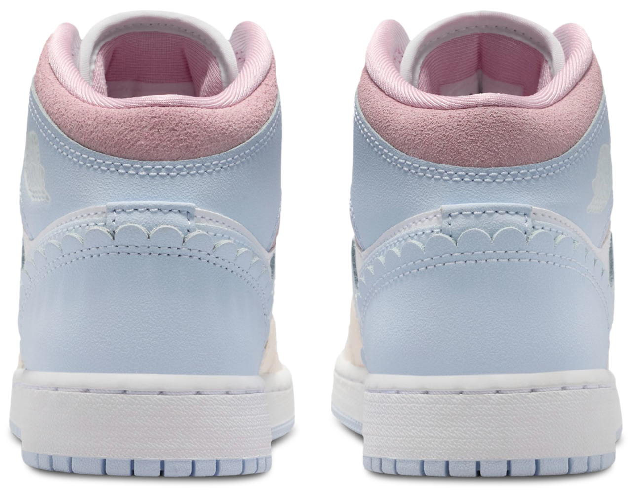 Jordan AJ 1 MID SE FEM Image 3 of 5. Tap to open photo gallery.