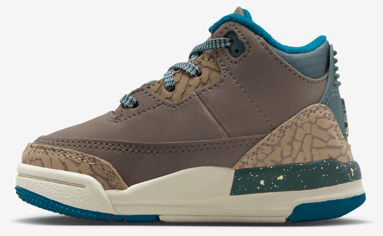 Jordan Retro 3 UNI Image 2 of 8. Tap to open photo gallery.
